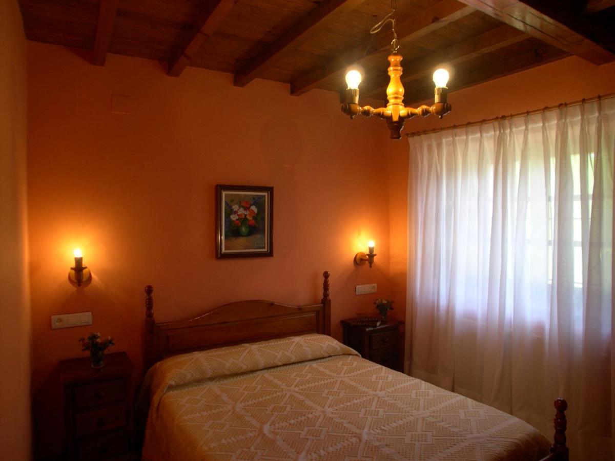 Turismo Rural El Sidron Guest House Pilona Exterior photo